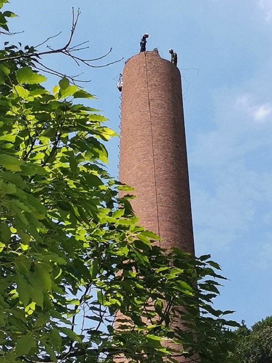 煙囪拆除公司 水泥煙囪是怎么拆除的？